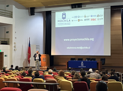 El Dr. Oscar Jerez en el evento Universidad Desafiada